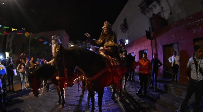 Regresa a cabalgata de los Reyes Magos a la capital