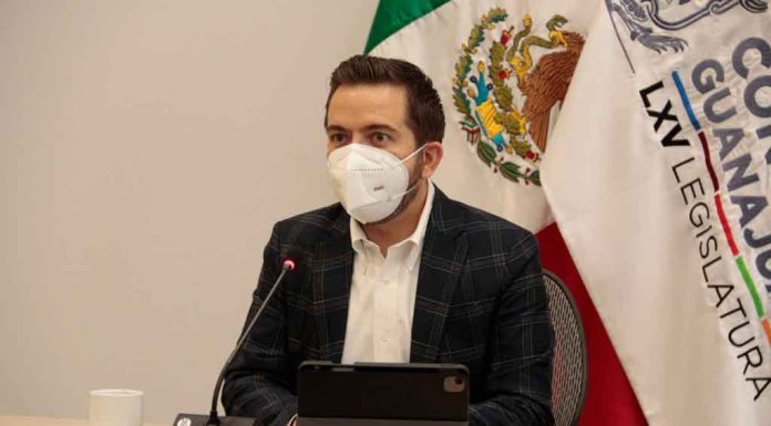 Avanza la regulación de estacionamientos en plazas y centros comerciales Avanza la regulación de estacionamientos en plazas y centros comerciales