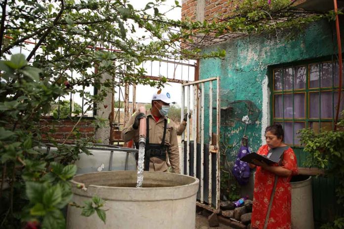 extiende-sapal-apoyo-de-agua-gratuita-en-asentamientos-irregulares