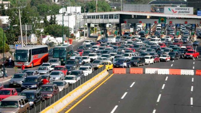 Mueren 12 personas tras accidente en Lagos de Moreno