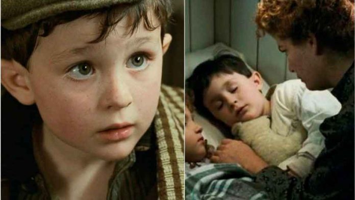 Niño actor de Titanic cobra jugoso cheque mensual por la película a 25 años del estreno