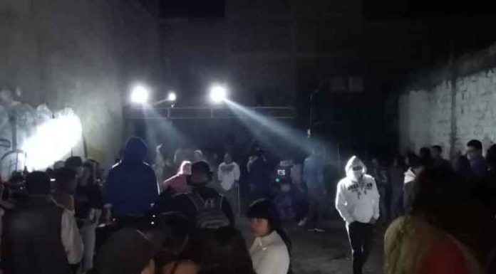 Suspenden 3 bailes “sonideros” sin permiso de organización en la vía pública Suspenden 3 bailes “sonideros” sin permiso de organización en la vía pública