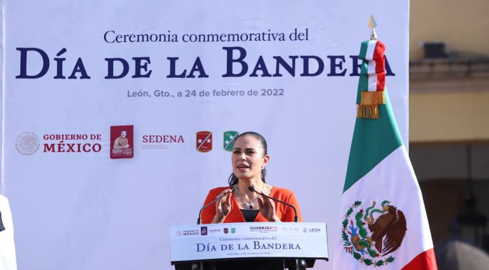 LEÓN | Llama Ale Gutiérrez a vivir con orgullo ser mexicano