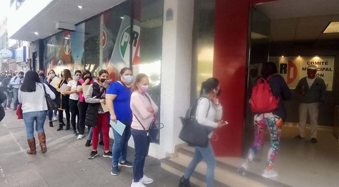 Logra PRI León 145 amparos para que menores de 5 a 13 sean vacunados