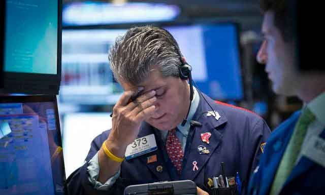 Índices de Wall Street cierran en baja tras nuevas sanciones a Rusia Índices de Wall Street cierran en baja tras nuevas s