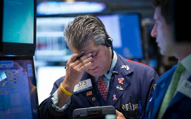 Índices de Wall Street cierran en baja tras nuevas s Índices de Wall Street cierran en baja tras nuevas s