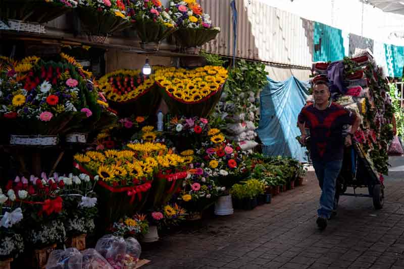 Las flores y el 14 de febrero: un negocio de hasta 2,000 millones de pesos