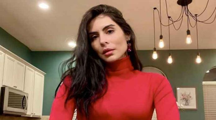 María León presume su trabajada figura María León presume su trabajada figura