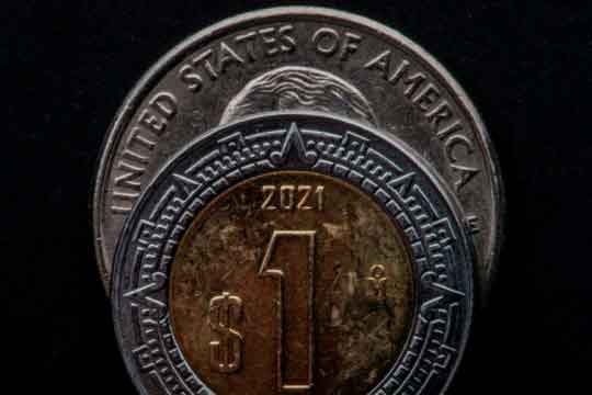 Peso, con pocos cambios; atención a conflicto Rusia-Ucrania Peso, con pocos cambios; atención a conflicto Rusia-Ucrania