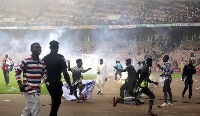 Destruyen estadio nigerianos tras eliminación de su selección de Qatar2022