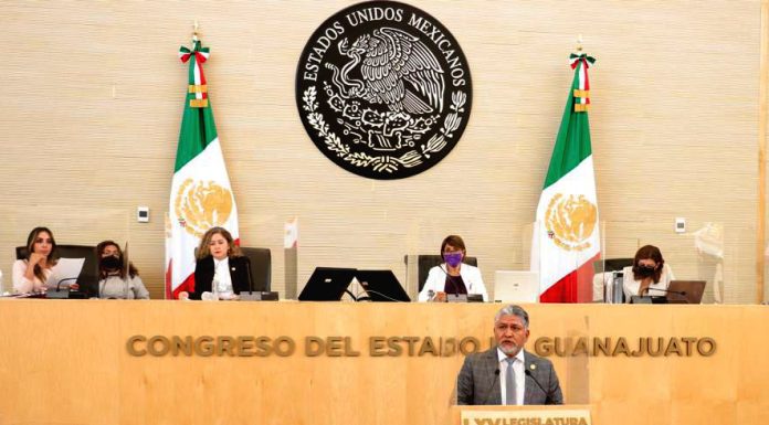 Falta de oportunidades e impunidad lastima más a mujeres: Alejandro Arias