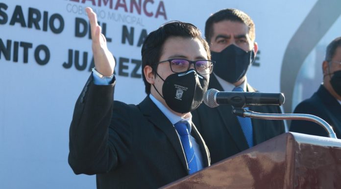 Conmemoran 216 Aniversario del natalicio de Benito Juárez en Salamanca