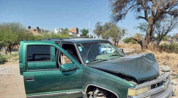 Policía de León detuvo a tres hombres armados