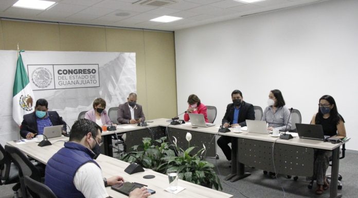 Exhortarían diputados de Guanajuato a compra inmediata de vacunas