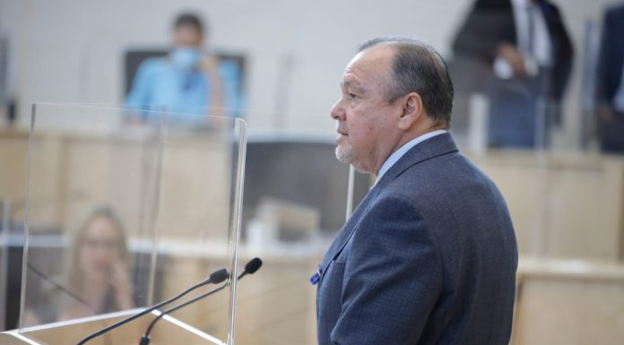 Exhorta Morena a dependencias para que atiendan problema de ladrilleras