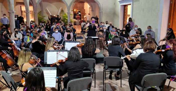 Camerata Femenil Vientos Musicales destaca en Purísima Camerata Femenil Vientos Musicales destaca en Purísima