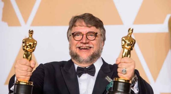 Guillermo del Toro manda fuerte mensaje a La Academia: los critica por excluir ocho premios de transmisión en vivo Guillermo del Toro manda fuerte mensaje a La Academia: los critica por excluir ocho premios de transmisión en vivo