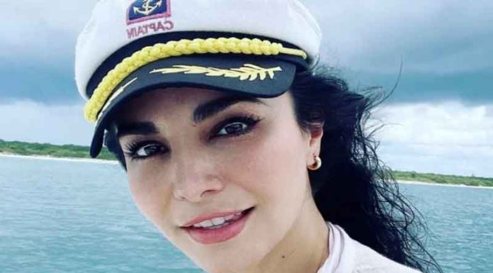 Martha Higareda muestra escultural figura Martha Higareda muestra escultural figura