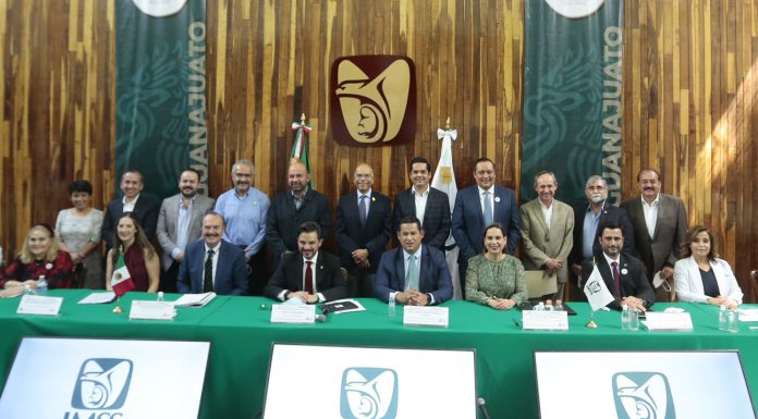 Revisará IMSS crear más clínicas en Guanajuato: Diego Sinhué