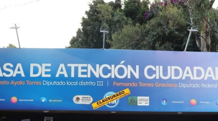 Clausura Morena oficinas legislativas de diputados federales del PAN en León