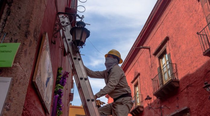 Mejoran alumbrado público en San Miguel Allende
