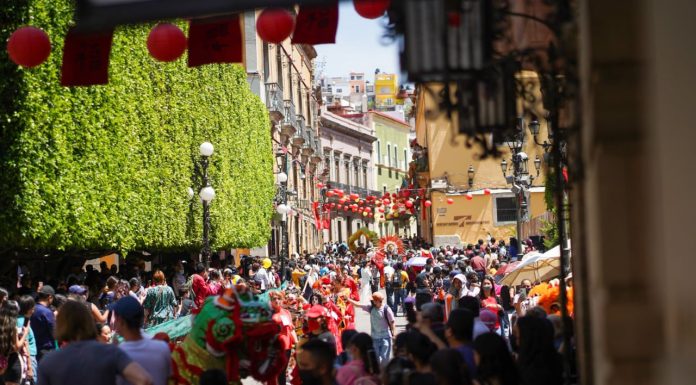 Semana Santa hace el milagro al sector turismo y comercio