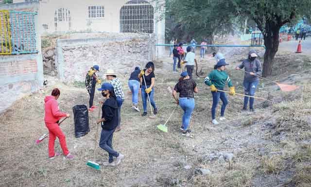 LEÓN: Cumple 73% de los compromisos de “Mi Barrio Habla” LEÓN: Cumple 73% de los compromisos de "Mi Barrio Habla"
