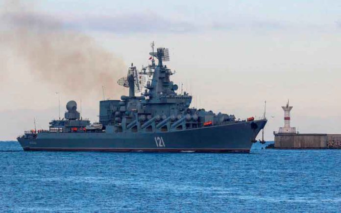Rusia dice que aumentará ataques sobre Kiev tras hundimiento de buque Moskva