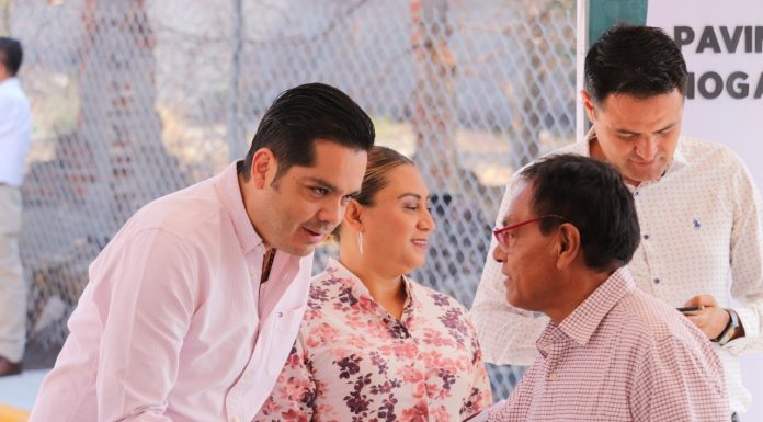 SALAMANCA | Entregan pavimentación en San Rafael de Cerro Gordo