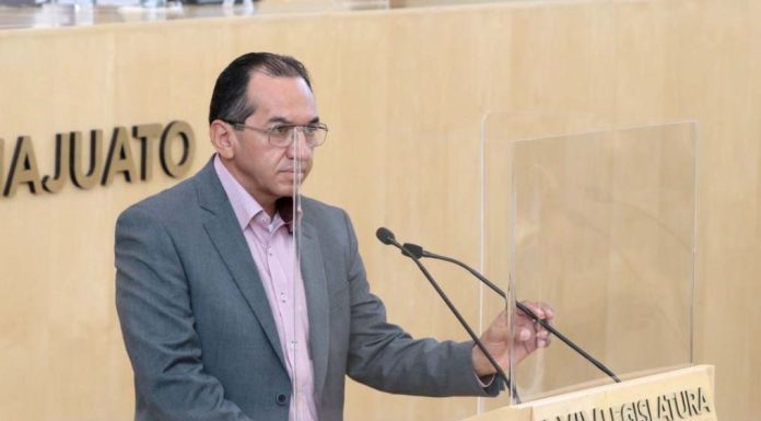 Guanajuato debe reconocer de manera institucional y legal a Comunidades Diversas: Enrique Alba