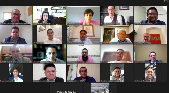 Revisa Sophia Huett temas de seguridad con alcaldes en región centro