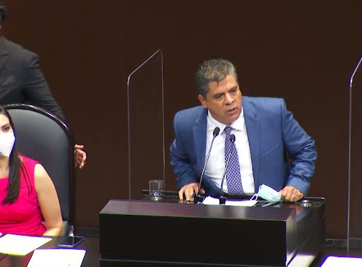 Rechaza Morena establecer escuelas de tiempo completo: Román Cifuentes