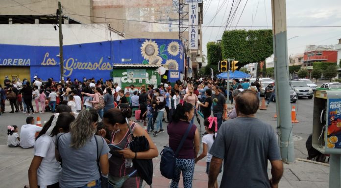 Delegado del IMSS en Guanajuato pide extremar precauciones para evitar accidentes en fila de vacunación