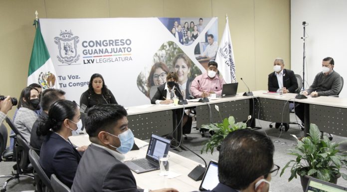 Analizan iniciativa que busca brindar atención oportuna a personas con cáncer