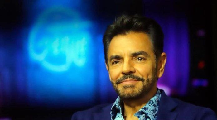 Eugenio Derbez se rompe el hombro por jugar con casco de realidad virtual