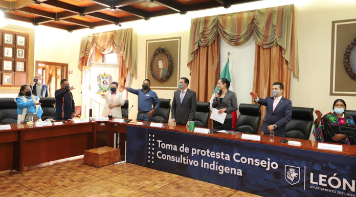 LEÓN | Urge Ale Gutiérrez a brindar educación para indígenas