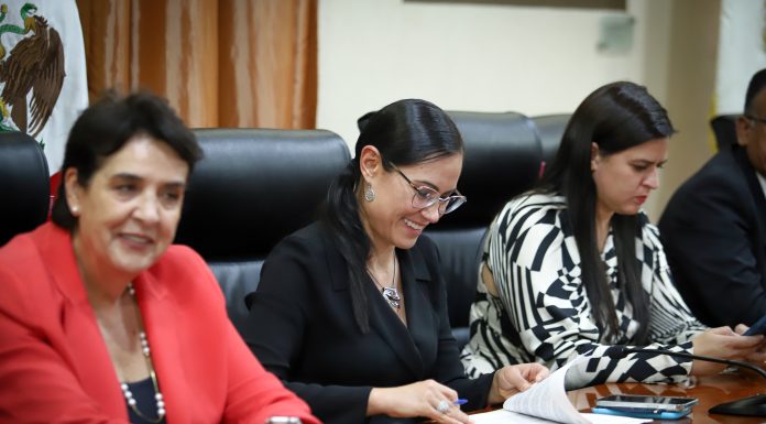 #León Firman IMUVI y CMIC convenio para impulsar vivienda social