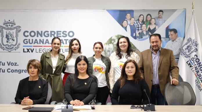 Se reúnen con representantes de la Asociación Nacional de Estancias Infantiles