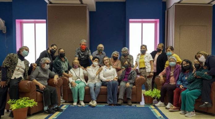 CAPITAL | Celebran a los adultos mayores