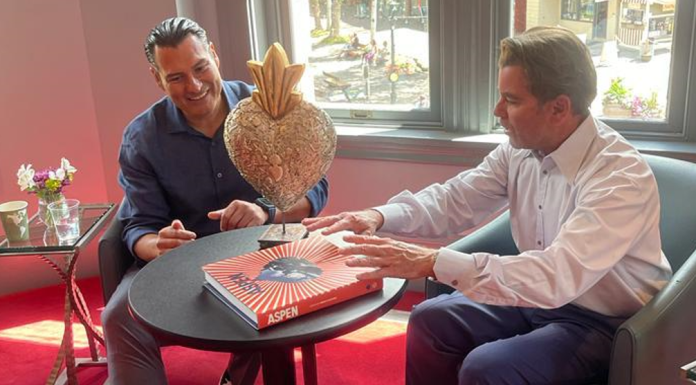 Refuerza Trejo intercambio cultural y artístico con Aspen