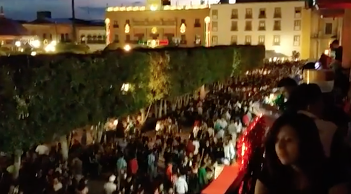 El Combate de las Flores, una tradición viva de León