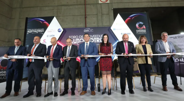 Se fortalece la industria con el noveno Foro de Proveeduría Automotriz en León