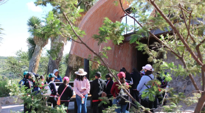 Estudiantes visitan área natural protegida “El Charco del Ingenio”