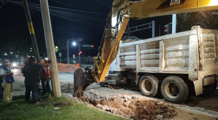 Renueva SAPAL alcantarillado sanitario en Jardines de Jerez