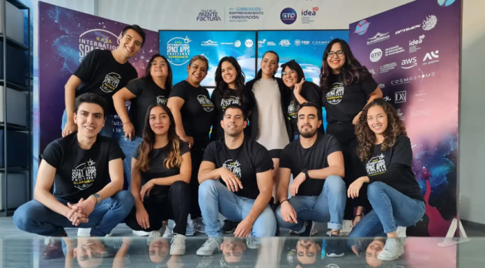 Gana equipo Extremófilos, Hackathon 2022 International Apps Challenge