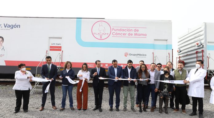 Atiende Dr. Vagón a 2 mil 500 leoneses