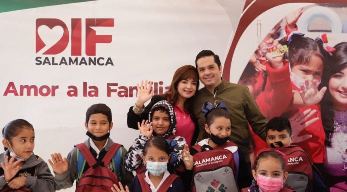 SALAMANCA | Concluye entrega de útiles escolares por parte de DIF y Gobierno de Salamanca