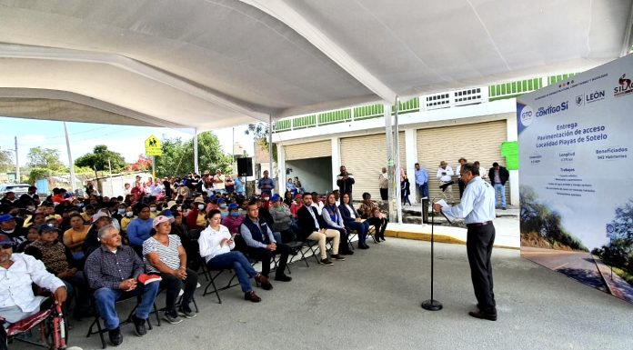 Entregan pavimentación de acceso a Playas de Sotelo