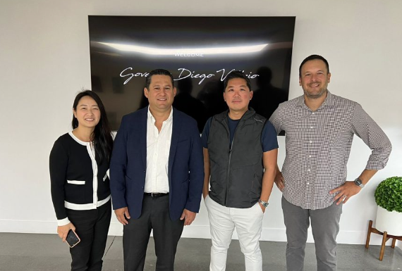 Se reúne Gobernador con CEO y fundador de la empresa Gunther Werks