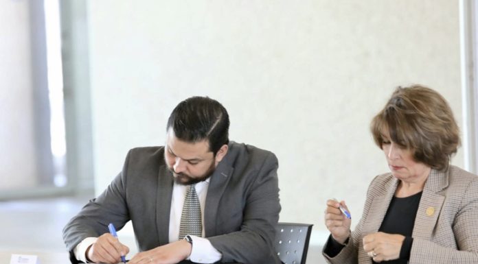 Dona Congreso de Guanajuato Sistema de Gestión Documental a Congresos estatales de San Luis Potosí y Jalisco